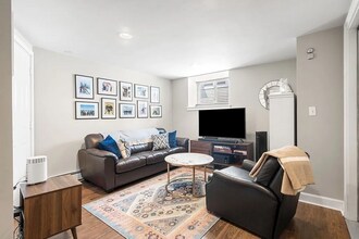 12 Springer St in Boston, MA - Foto de edificio - Building Photo