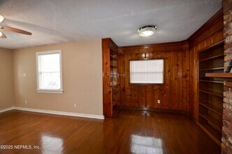 2705 Southside Blvd in Jacksonville, FL - Building Photo - Building Photo