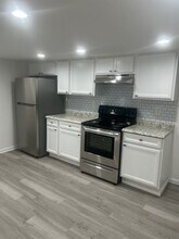 111 E 38th St in Wilmington, DE - Building Photo - Building Photo