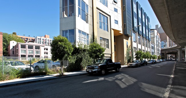 Rincon Hill in San Francisco, CA - Building Photo - Building Photo