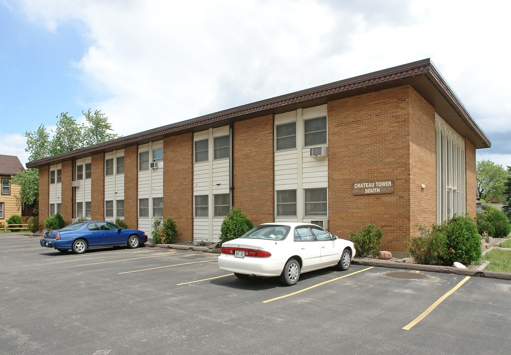 1717 Mall Dr in Superior, WI - Building Photo