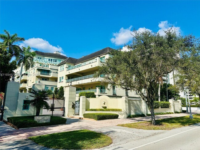 property at 2600 Segovia St