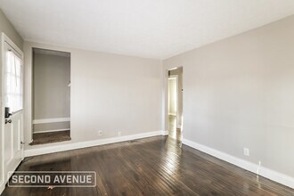 4718 Dohn Rd in Louisville, KY - Building Photo - Building Photo