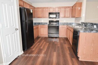 5161 Cedar Elm Cir in Dallas, TX - Building Photo - Building Photo