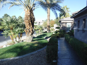 1701 Cypress Manor Dr in Henderson, NV - Building Photo - Building Photo