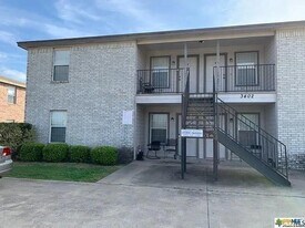 3402 Zephyr Rd in Killeen, TX - Building Photo