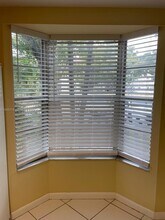 81 SW 3rd St in Pompano Beach, FL - Foto de edificio - Building Photo