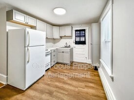 638 1/2 6th Ave in Williamsport, PA - Building Photo