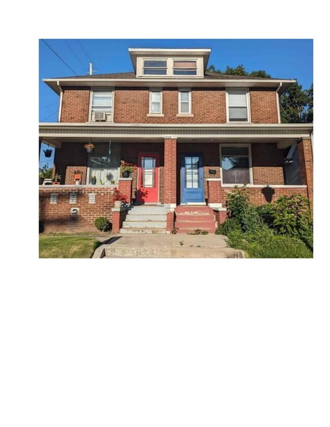 1703 Cortland Ave