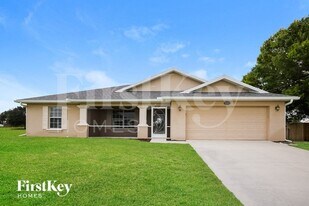 214 NW 29th Terrace in Cape Coral, FL - Building Photo