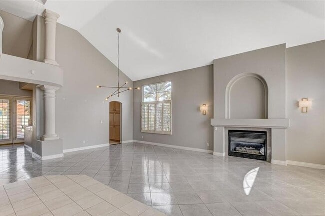 1842 Bogey Way in Henderson, NV - Building Photo - Building Photo