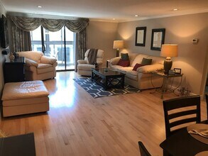 28 9th St in Medford, MA - Building Photo - Building Photo