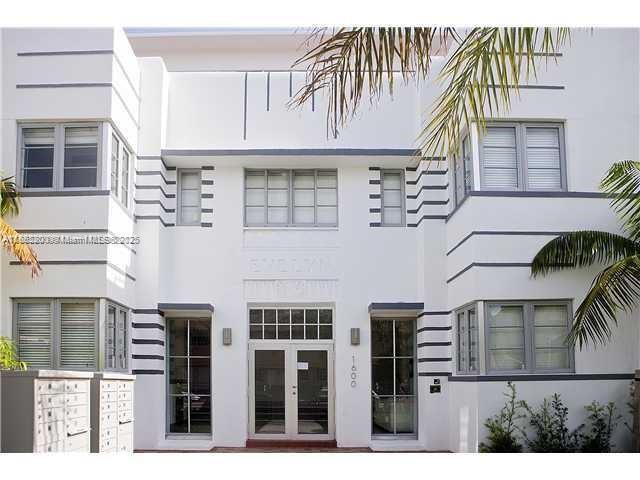 1600 Euclid Ave in Miami Beach, FL - Building Photo