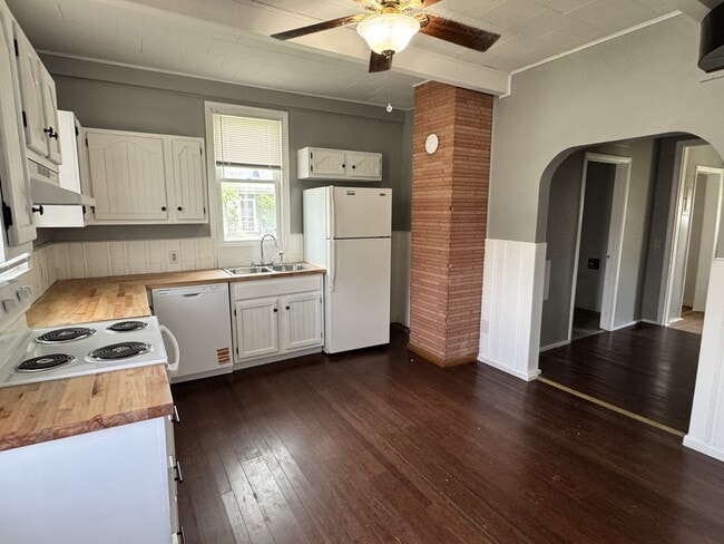 1624 N Courtland Ave in Kokomo, IN - Building Photo - Building Photo
