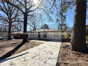 29 Rugby Dr in Little Rock, AR - Building Photo - Building Photo