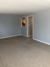 272 Bedford St in Abington, MA - Building Photo - Building Photo