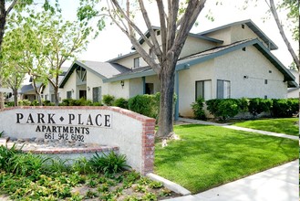 Park Place Apartments in Lancaster, CA - Building Photo - Building Photo