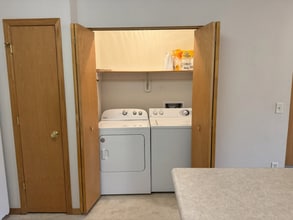 2888 Coral Ct in Coralville, IA - Building Photo - Building Photo