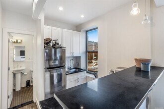 1684 Woodbine St, Unit 3B in Queens, NY - Building Photo - Building Photo