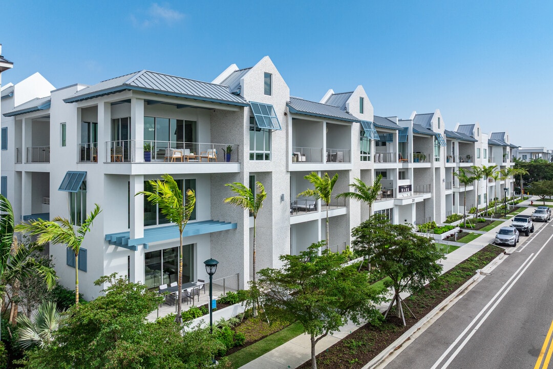The Mark on 8th in Naples, FL - Building Photo