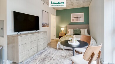 311 W Illinois St, Unit 0702.531661 in Chicago, IL - Building Photo - Building Photo