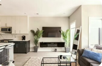 2812 Georgia Ave NW in Washington, DC - Building Photo - Building Photo