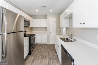 165 Sawgrass Way in Fayetteville, GA - Building Photo - Building Photo