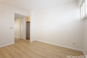 419 Keoniana St in Honolulu, HI - Building Photo - Building Photo