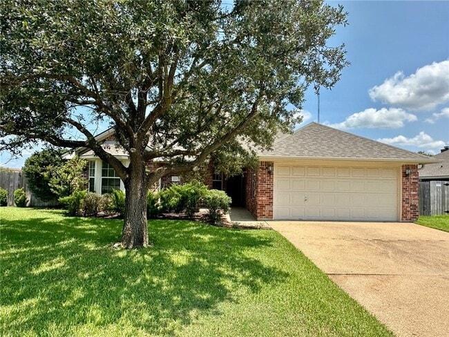 property at 4201 Bedford Ct