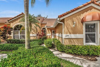 1904 Rosewood Way in Palm Beach Gardens, FL - Building Photo - Building Photo