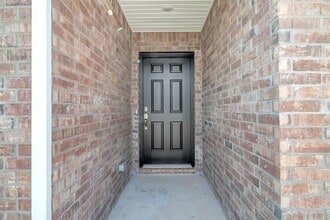 7522 E 160th Pl S in Bixby, OK - Foto de edificio - Building Photo
