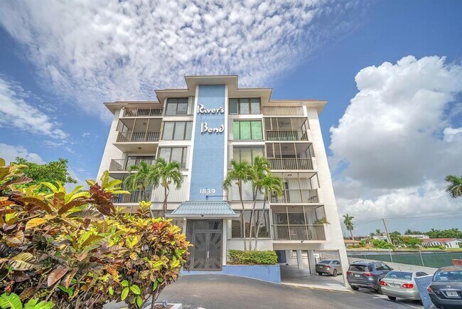 1839 Middle River Dr in Fort Lauderdale, FL - Building Photo - Building Photo