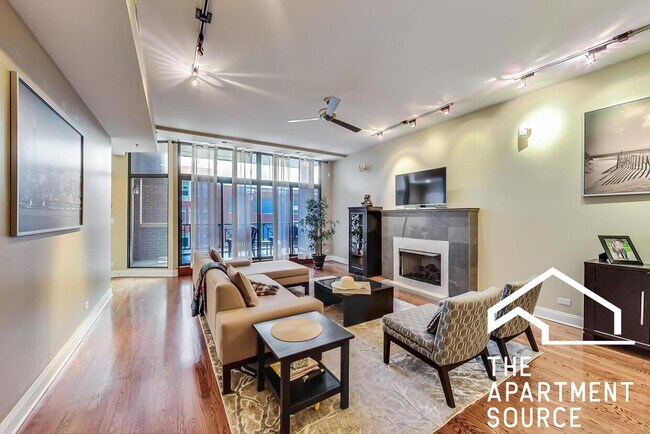 1518 N Sedgwick St, Unit 4B in Chicago, IL - Building Photo - Building Photo