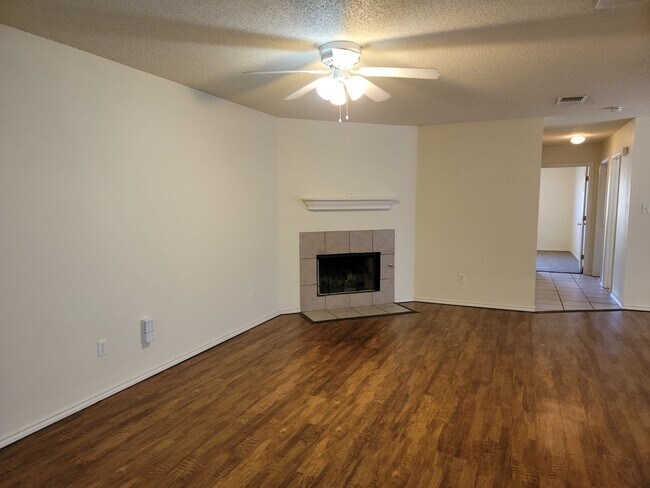 410 Kline Ave in Lubbock, TX - Building Photo - Building Photo