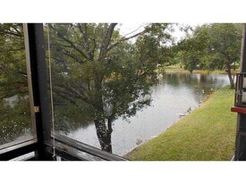 5980 80th St N in St. Petersburg, FL - Building Photo