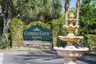 7667 N Wickham Rd, Unit 1513 in Melbourne, FL - Building Photo