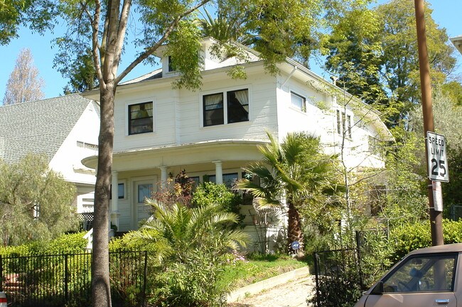 1625 Martin Luther King Jr. Way in Berkeley, CA - Building Photo - Building Photo