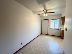 105 Wood Ct in East Peoria, IL - Building Photo - Building Photo