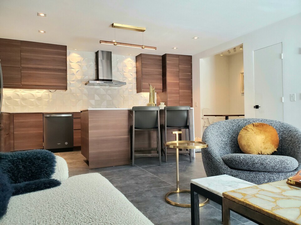 2831 Sunflower Loop S, Unit Sunflower Loop in Palm Springs, CA - Building Photo