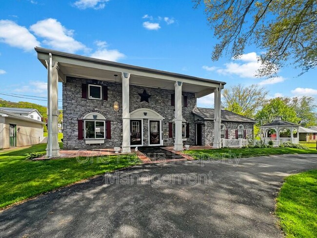 property at 2734 Dove St