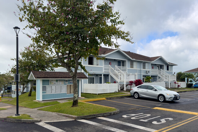 Crescent Lane in Mililani, HI - Foto de edificio - Building Photo