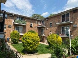 1614 Union Turnpike, Unit F4 in North Bergen, NJ - Building Photo