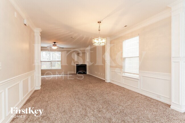 3014 Ernest Russell Ct in Charlotte, NC - Building Photo - Building Photo