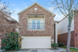 17115 Amarose Dr in Houston, TX - Building Photo