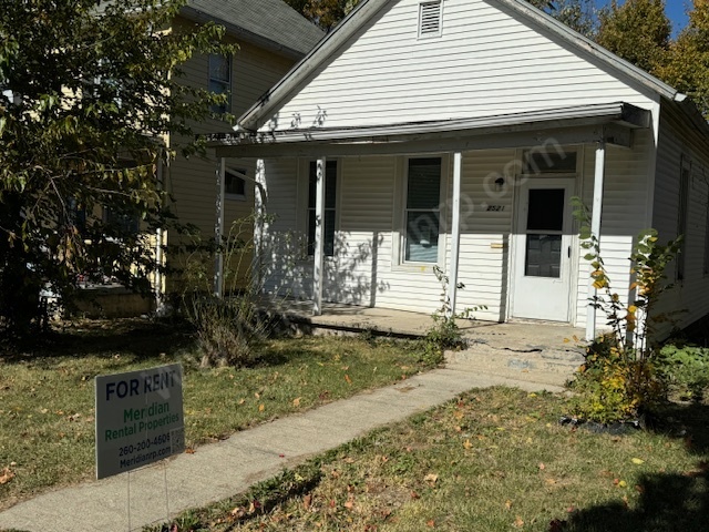 2521 Winch St in Fort Wayne, IN - Foto de edificio