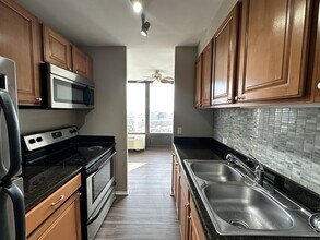 4334 N Hazel St in Chicago, IL - Building Photo - Building Photo