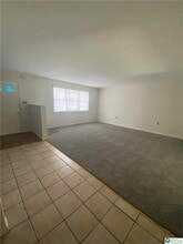1650 Angela Dr in Bethlehem, PA - Building Photo - Building Photo
