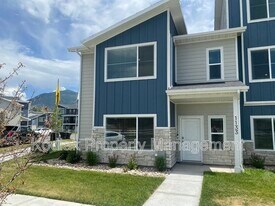 1133 N 1920 W in Kaysville, UT - Building Photo