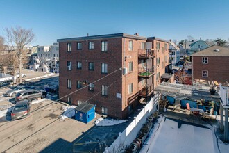 80 Litchfield St in Brighton, MA - Building Photo - Building Photo