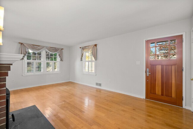 4116 Warner St in Kensington, MD - Building Photo - Building Photo